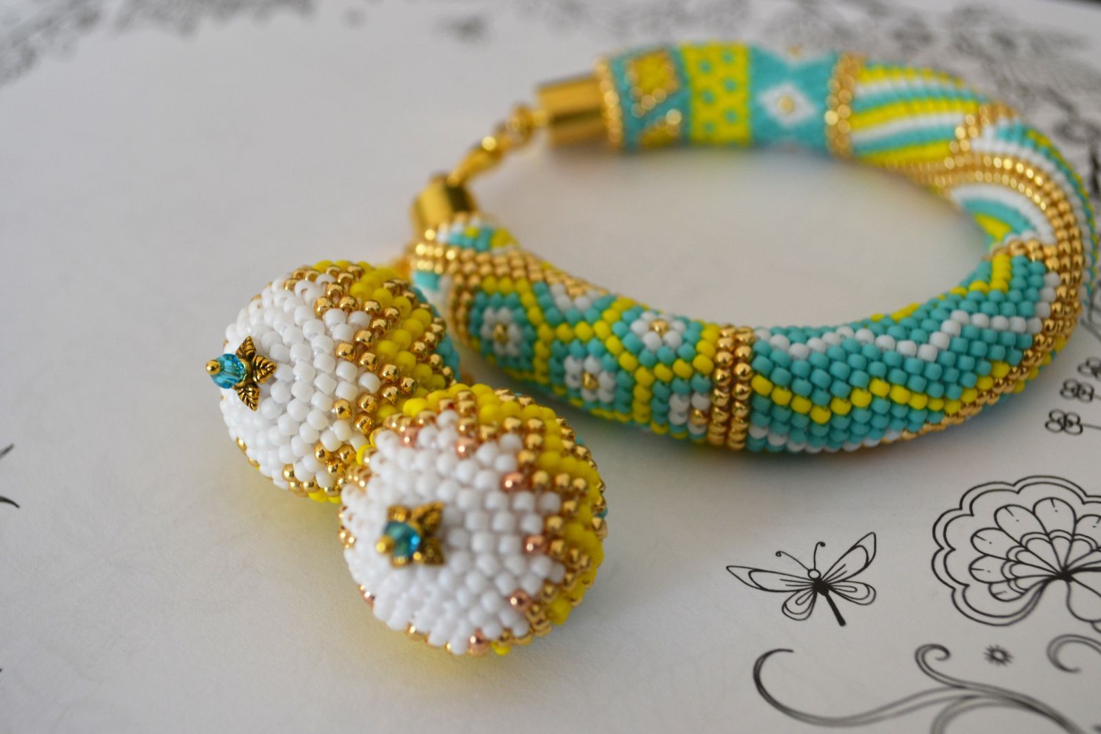 Волшебство бисера: создаем уникальный браслет