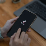 Почему дети верят в легкие деньги из TikTok