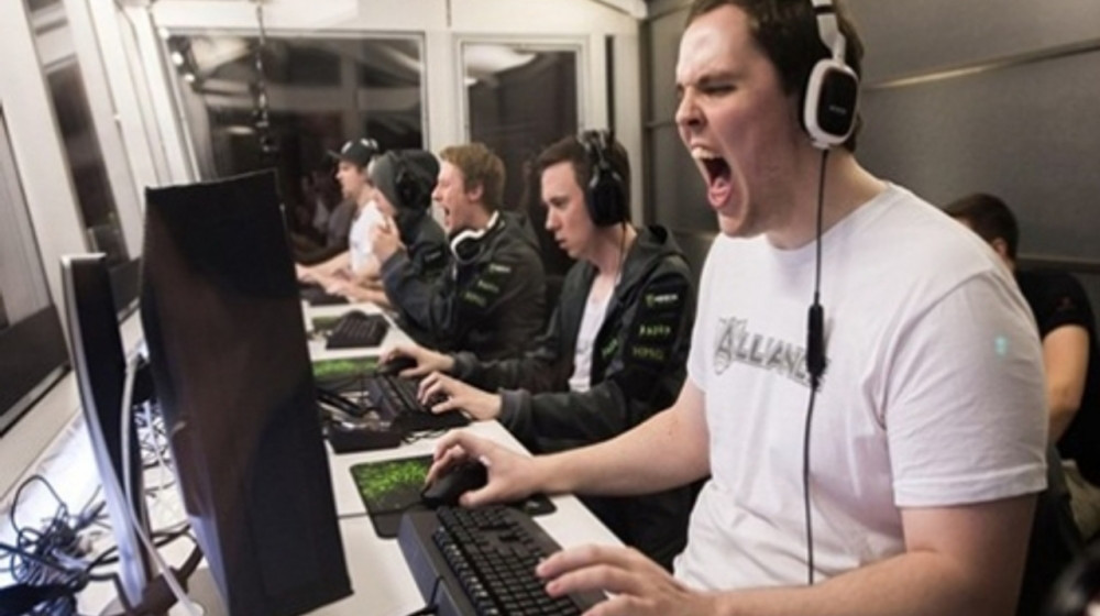Игровые стримы: к чему ведет ночное увлечение Dota 2